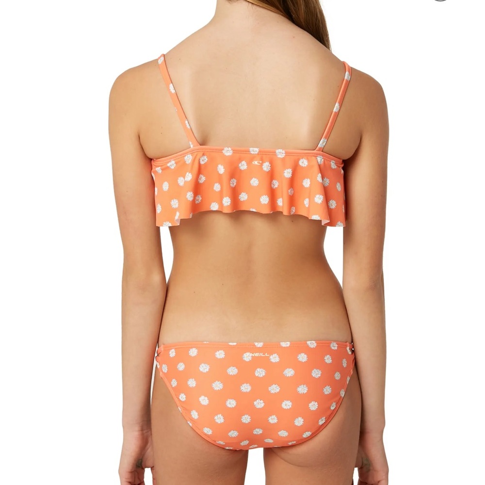 O’Neill Daisy Ruffle Bikini 🌊 - Picture 7 of 11